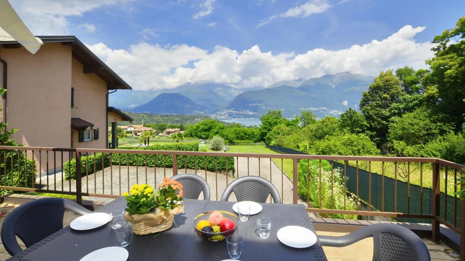 Appartement Dalia - Happy Rentals Colico